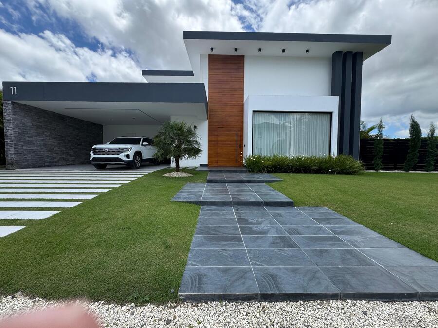 AB157, Preciosa casa en venta en Aguamarina, Ciudad del Sol, Verón, Punta Cana