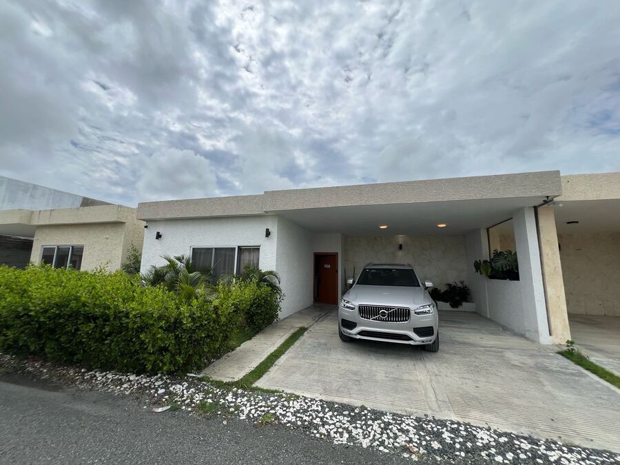 AB191, Casa de 3 habitaciones en venta en West Side Residences, Bávaro