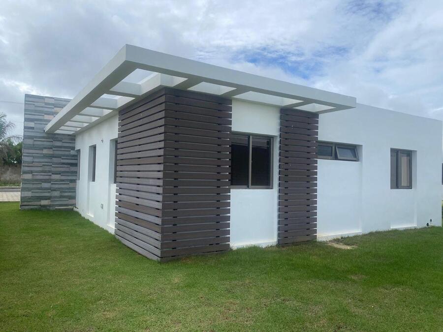 AB194, Casa sin muebles en alquiler en Residencial Velero, Punta Cana