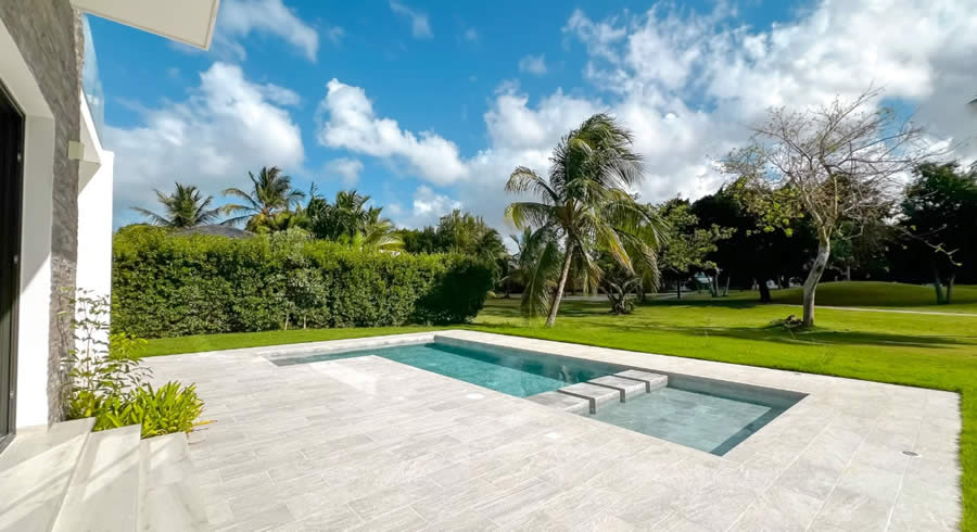 villa-en-venta-en-cocotal-bavaro-2
