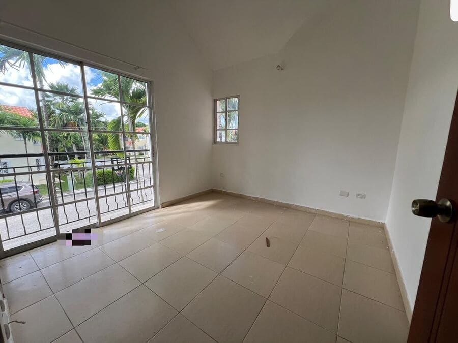 casa-sin-muebles-alquiler-villas-del-sol-bavaro (10)