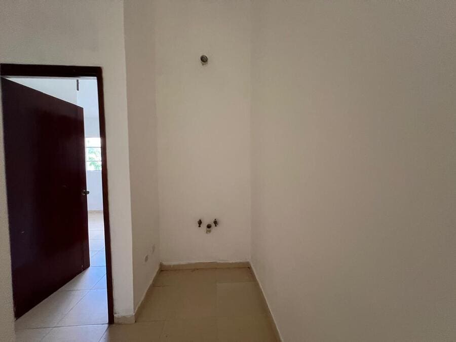 casa-sin-muebles-alquiler-villas-del-sol-bavaro (8)