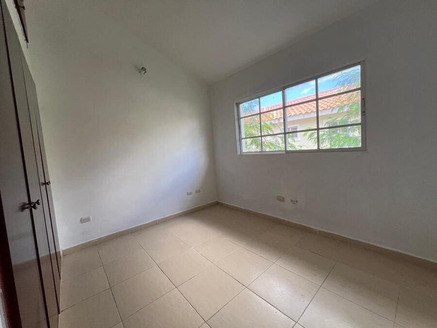 casa-sin-muebles-alquiler-villas-del-sol-bavaro (9)