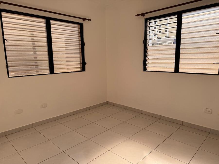 apartamento-venta-evaristo-morales-santo-domingo (5)
