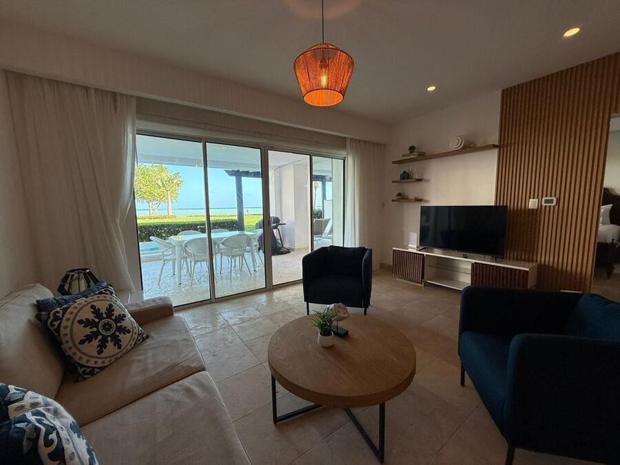 beachfront-apartment-for-rent-punta-palmera-cap-cana (5)
