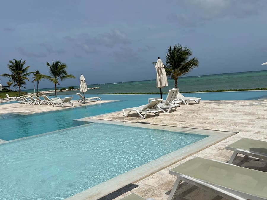 beachfront-apartment-for-rent-punta-palmera-cap-cana (1)