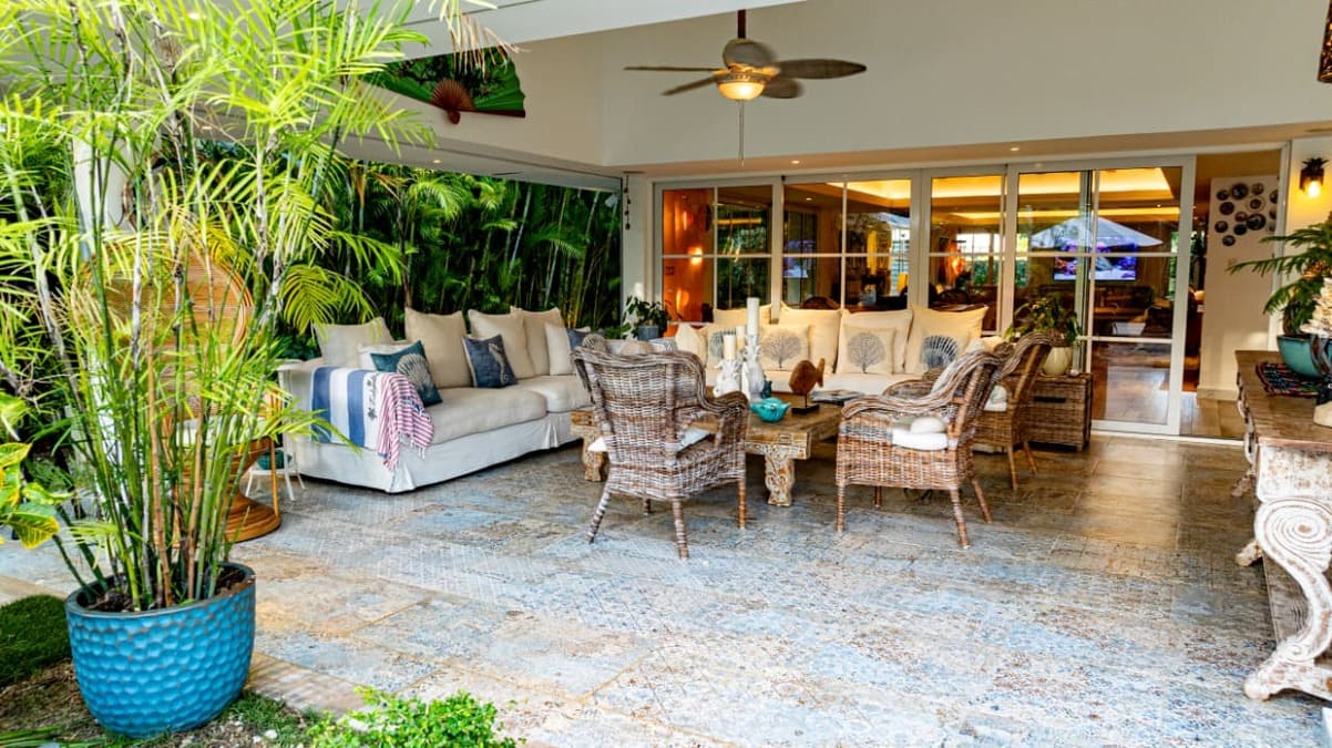 villa-en-venta-punta-cana-village (15)